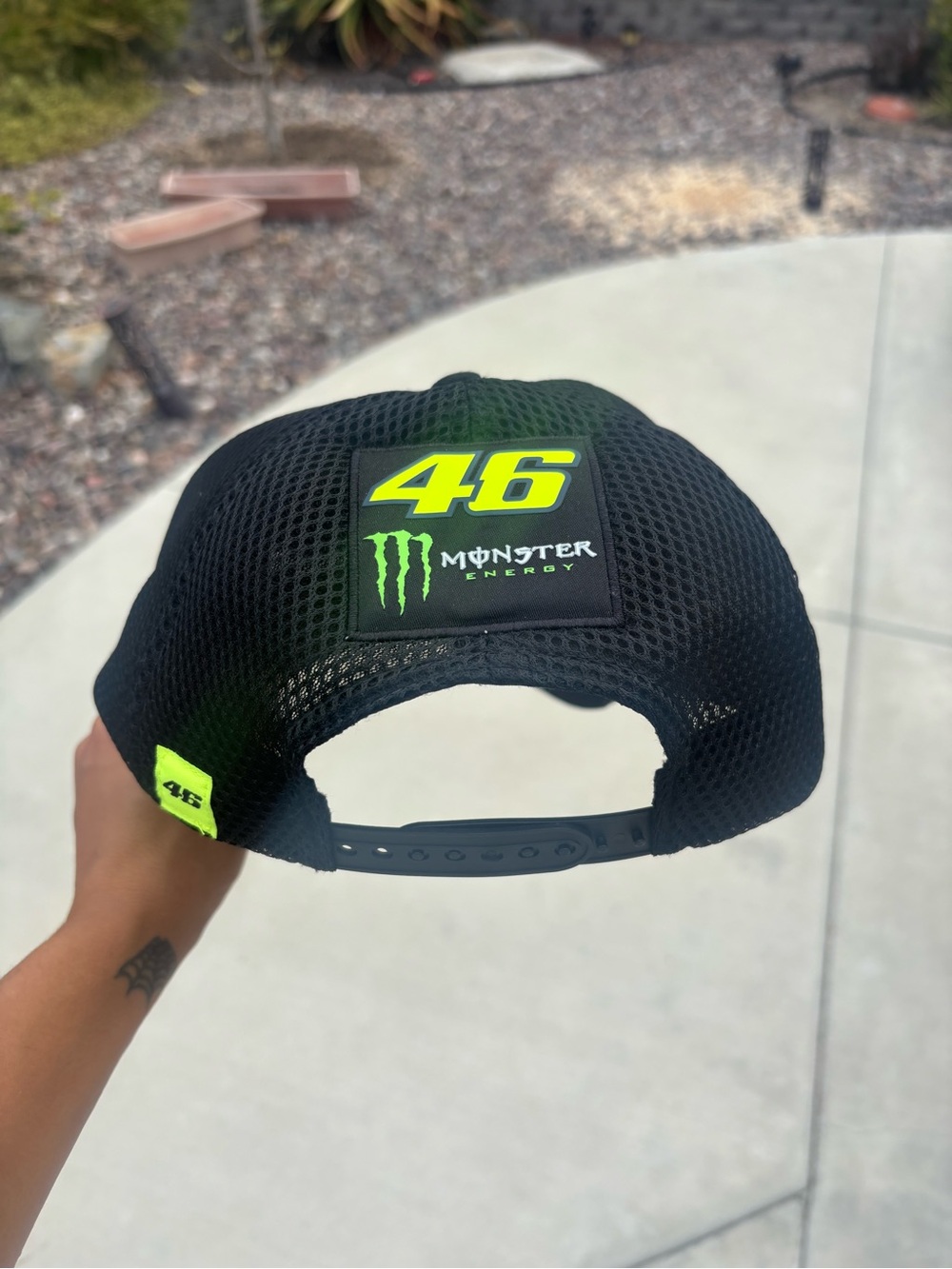 Hat - Picture 3 of 7